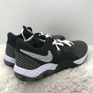 Nike Black and White Athletic Shoes